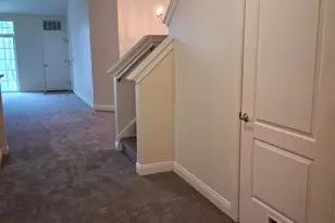 2135 Rainbow Lake Ln, West Bend, WI 53090 - Photo 10