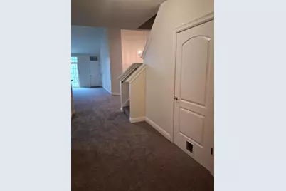 2135  Rainbow Lake Ln #124, West Bend, WI 53090 - Photo 8