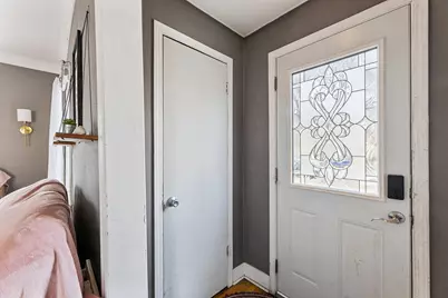 2132  Jackson St, La Crosse, WI 54601 - Photo 2