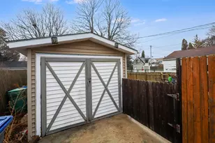 1934 S 12th St, Sheboygan, WI 53081 - Photo 34