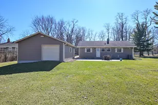 1213 Main St, Delafield, WI 53018 - Photo 34