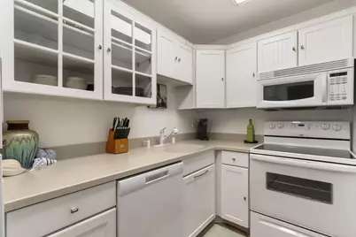 6  Zurich Ct #6-05, Geneva, WI 53147 - Photo 12