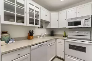 6 Zurich Ct, Geneva, WI 53147 - Photo 12