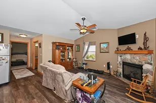 5730 Eagle Point Dr, Racine, WI 53406 - Photo 16