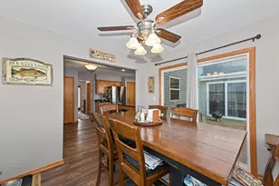 5730 Eagle Point Dr, Racine, WI 53406 - Photo 10