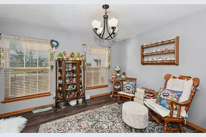 5730  Eagle Point Dr, Racine, WI 53406 - Photo 14