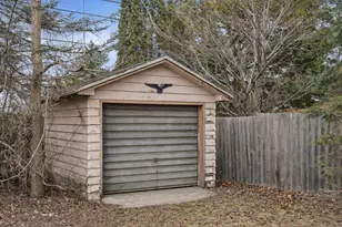 231 S 5th St, Cedar Grove, WI 53013 - Photo 32