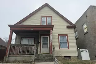 6223 W Lincoln Ave, West Allis, WI 53219 - Photo 1