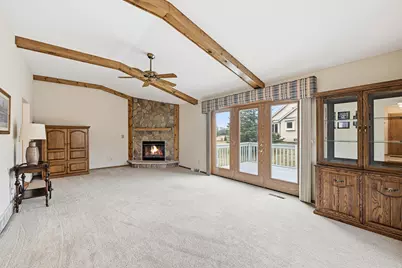 1045  Lansdowne Ct, Brookfield, WI 53045 - Photo 8