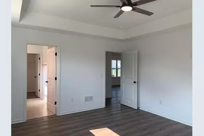 220  Linden Ln, Delavan, WI 53115 - Photo 8