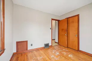 3622 S 16th St, Milwaukee, WI 53221 - Photo 8