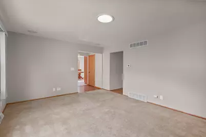 9313 W Clovernook St, Milwaukee, WI 53224 - Photo 10