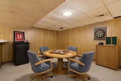 21840  Greendale Dr, Brookfield, WI 53186 - Photo 42