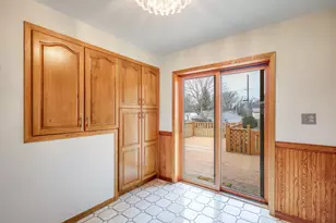 3702 Schroeder Dr, Manitowoc, WI 54220 - Photo 12