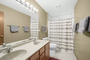 1423 Lower Forest Ct, West Bend, WI 53090 - Photo 10