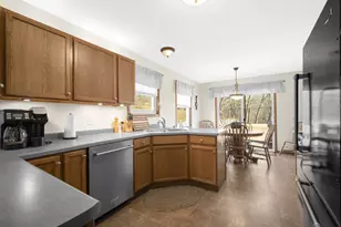 1423 Lower Forest Ct, West Bend, WI 53090 - Photo 6