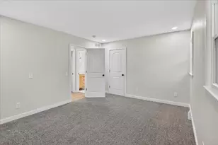 130 Buckingham Ln, Madison, WI 53714 - Photo 14