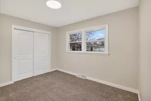 130 Buckingham Ln, Madison, WI 53714 - Photo 18