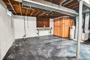 130 Buckingham Ln, Madison, WI 53714 - Photo 32