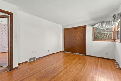 W135S6493  Windsor Rd, Muskego, WI 53150 - Photo 14