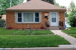3922 N 80th St, Milwaukee, WI 53222 - Photo 1