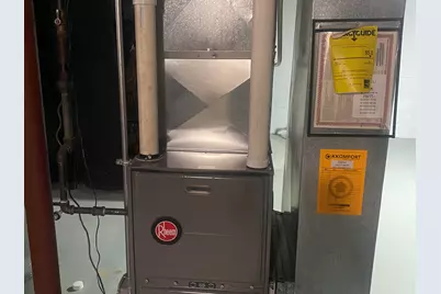 3922 N 80th St, Milwaukee, WI 53222 - Photo 16