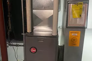 3922 N 80th St, Milwaukee, WI 53222 - Photo 16