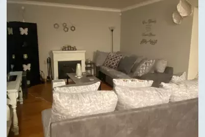 3922 N 80th St, Milwaukee, WI 53222 - Photo 2