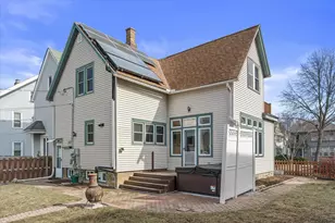 3321 N Newhall St, Milwaukee, WI 53211 - Photo 28