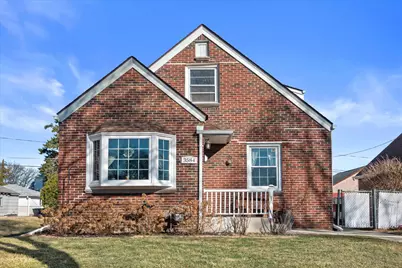 3584 S 17th St, Milwaukee, WI 53221 - Photo 2