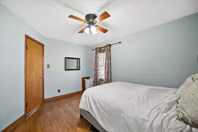 3584 S 17th St, Milwaukee, WI 53221 - Photo 16