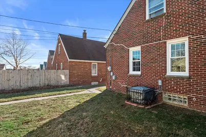 3584 S 17th St, Milwaukee, WI 53221 - Photo 34