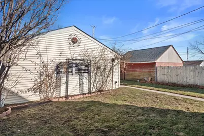 3584 S 17th St, Milwaukee, WI 53221 - Photo 38