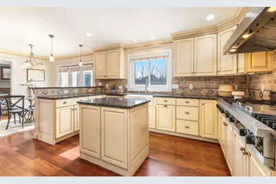 2485 W Fairy Chasm Rd, River Hills, WI 53217 - Photo 4