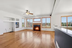 2080 St Patrick Cir, Erin, WI 53027 - Photo 8