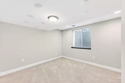 3128 W Hidden Oaks Dr, Franklin, WI 53132 - Photo 46