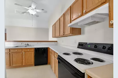 1869  27th Ave #3, Kenosha, WI 53140 - Photo 6