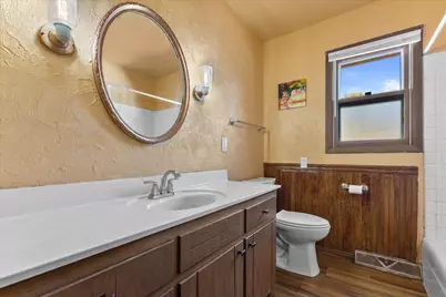 818  Elm St, Hartford, WI 53027 - Photo 24