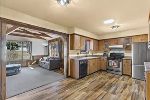 818 Elm St, Hartford, WI 53027 - Photo 2