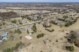 S88W34777 Nesting Ln, Eagle, WI 53119 - Photo 76
