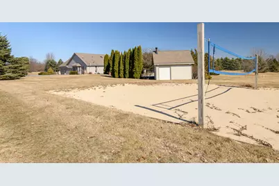 S88W34777  Nesting Ln, Eagle, WI 53119 - Photo 10
