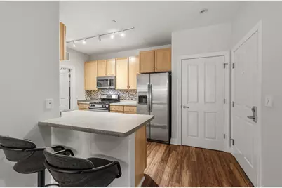 1915 N Water St #101, Milwaukee, WI 53202 - Photo 4