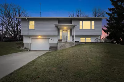 601  Labaree St, Watertown, WI 53094 - Photo 1
