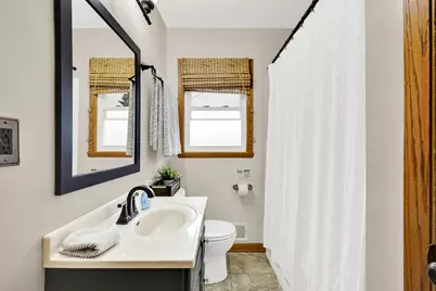 3309 E Lunham Ave, Cudahy, WI 53110 - Photo 14