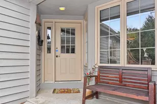 2870 Teal Ridge Ct, Brookfield, WI 53045 - Photo 2