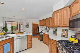 2870 Teal Ridge Ct, Brookfield, WI 53045 - Photo 16