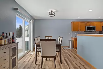 6427  San Marino Dr, Racine, WI 53406 - Photo 10