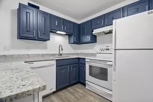 8629 N Servite Dr, Milwaukee, WI 53223 - Photo 8