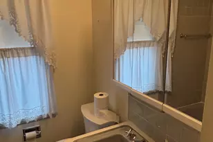 7171 N Seneca Ave, Glendale, WI 53217 - Photo 12