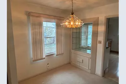 7171 N Seneca Ave, Glendale, WI 53217 - Photo 6